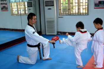 Imagem ilustrativa de aula de taekwoondo