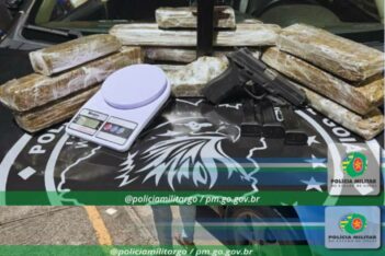 Arma, balança e droga apreendidos em Aparecida de Goiânia