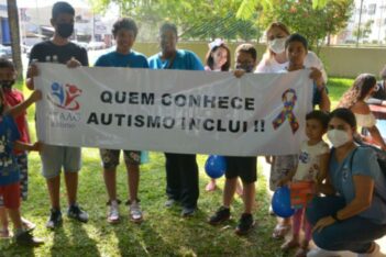 Conscientização sobre o autismo em Aparecida de Goiânia