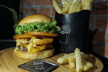 Stack On Burguer em Aparecida de Goiânia